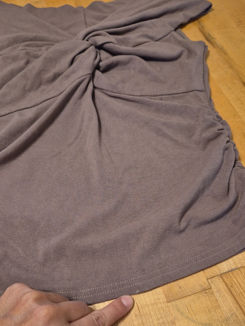 Darong Brown Knotted Shirt - Picture 7 of 8